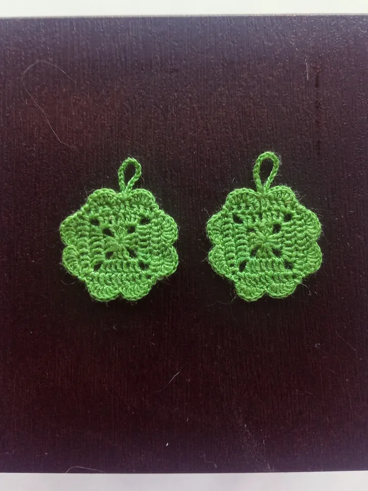 Miniature Shamrock Potholders Set of 10