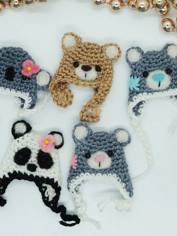 Miniature crochet hat for your toy, doll hat, will fit mice, raccoons and foxes from my shop, bear hat, cute hat, made to order