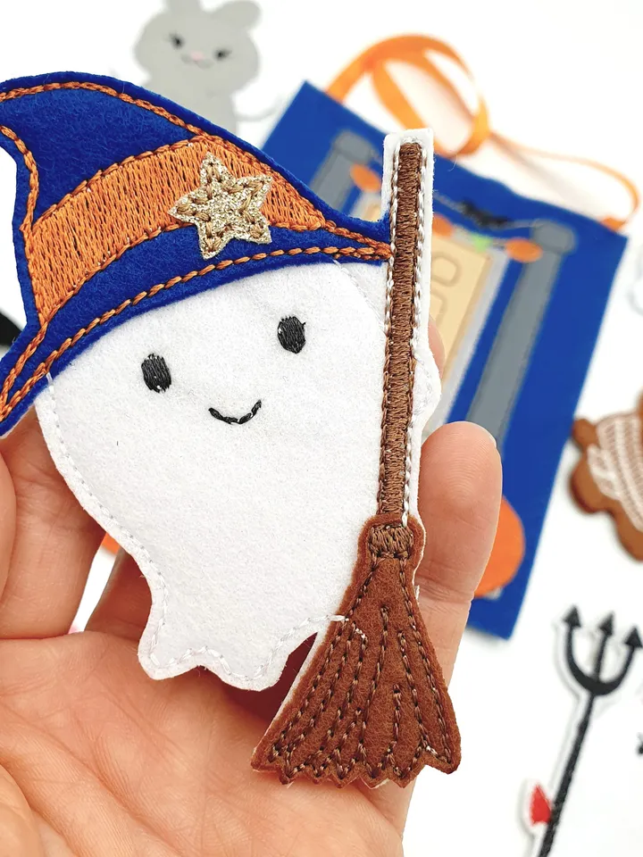 Halloween Haunted House Handbag & Finger Puppet Theater ITH Embroidery Design Set, Ghost Puppets, Felt Treat Bag Pattern