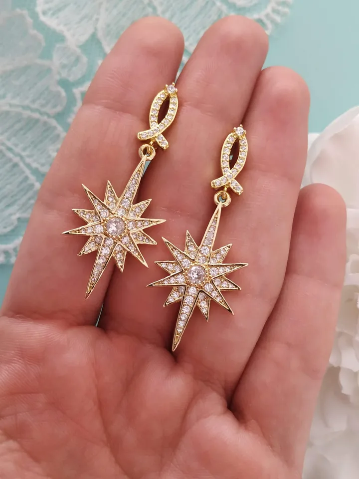 Star Earrings Celestial Gold Bridal Earrings Swarovski Crystal Boho Jewellery Drop Earrings Boho Earrings Bridesmaid Gift Dangle Earrings