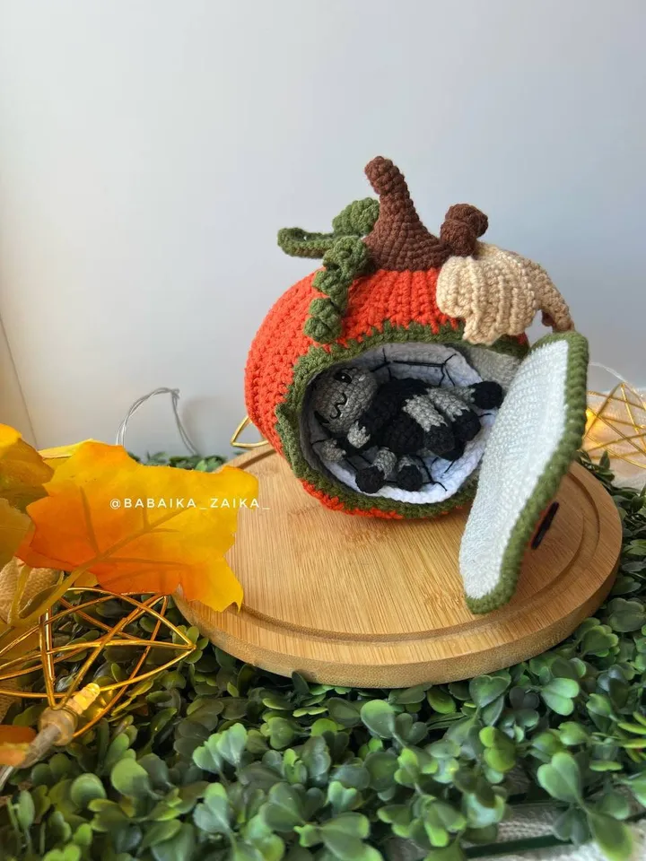 PDF Crochet Halloween Pumpkin House Pattern and Spider, Amigurumi Pumpkin, Halloween decor, Amigurumi Spider, Amigurumi House Pattern