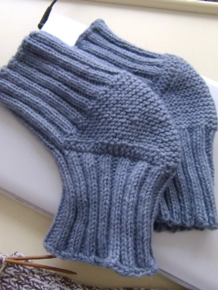Knitting Pattern Knee Pads Digital Download PDF