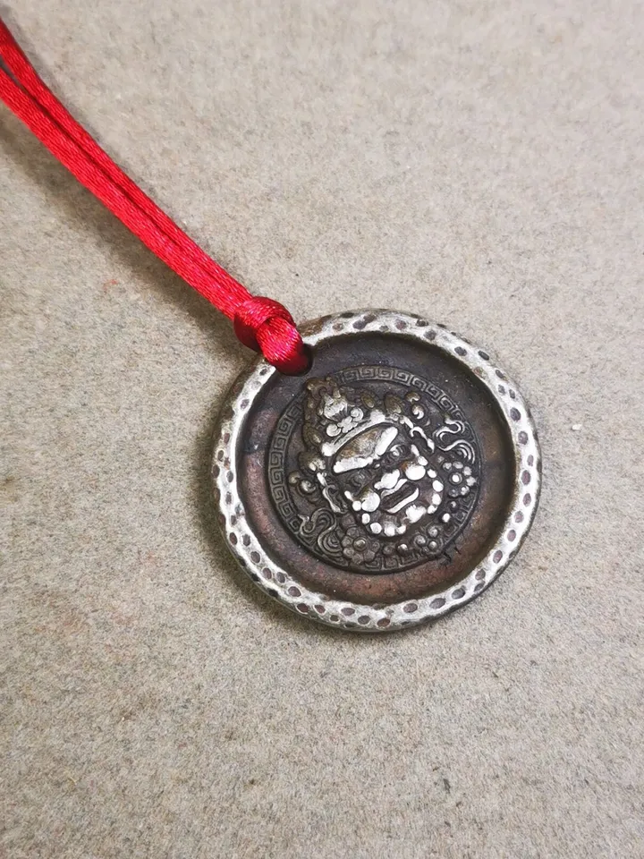 Gandhanra Handmade Tibetan Mala Pendant,Mahakala Amulet for Prayer Beads,Necklace,Bag Hanging,1.0" × 1.0"