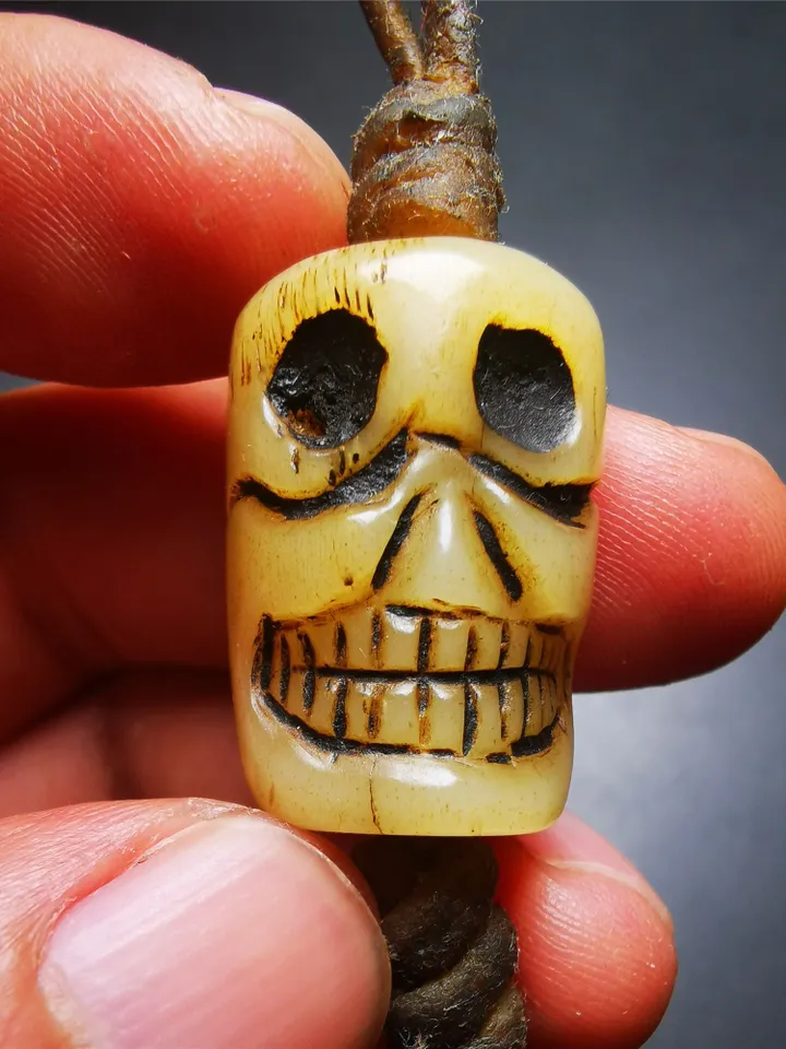 Gandhanra Tibetan Amulet,Yak Bone Carved Skull Sītavana Pendant, Hand-carved Skull Pendant Charm