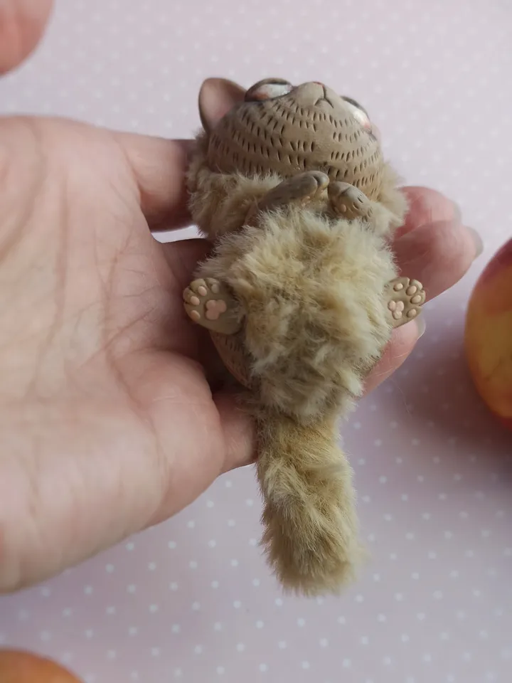 Sleepy Cat Doll – The Perfect Companion for Night people
