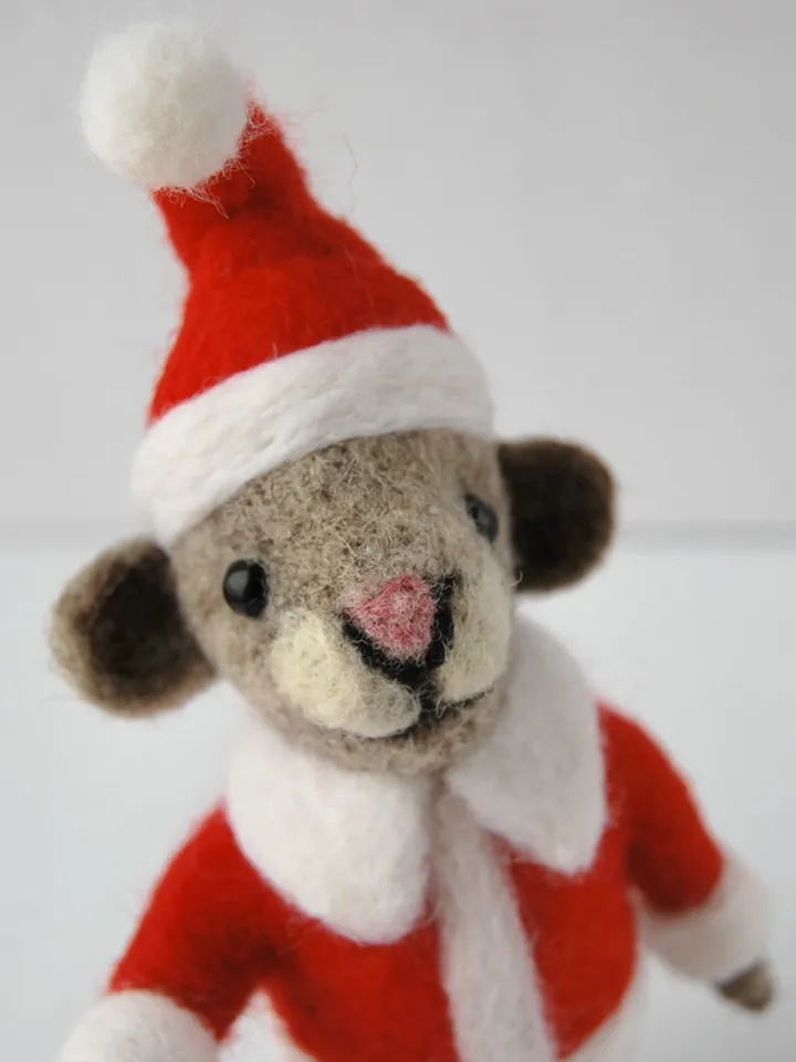 Felted Mouse Santa/Holiday figurine/Felt Christmas mouse/Santa Claus/Christmas gifts/Christmas decor/Christmas mice/Handmade gift/Gift idea