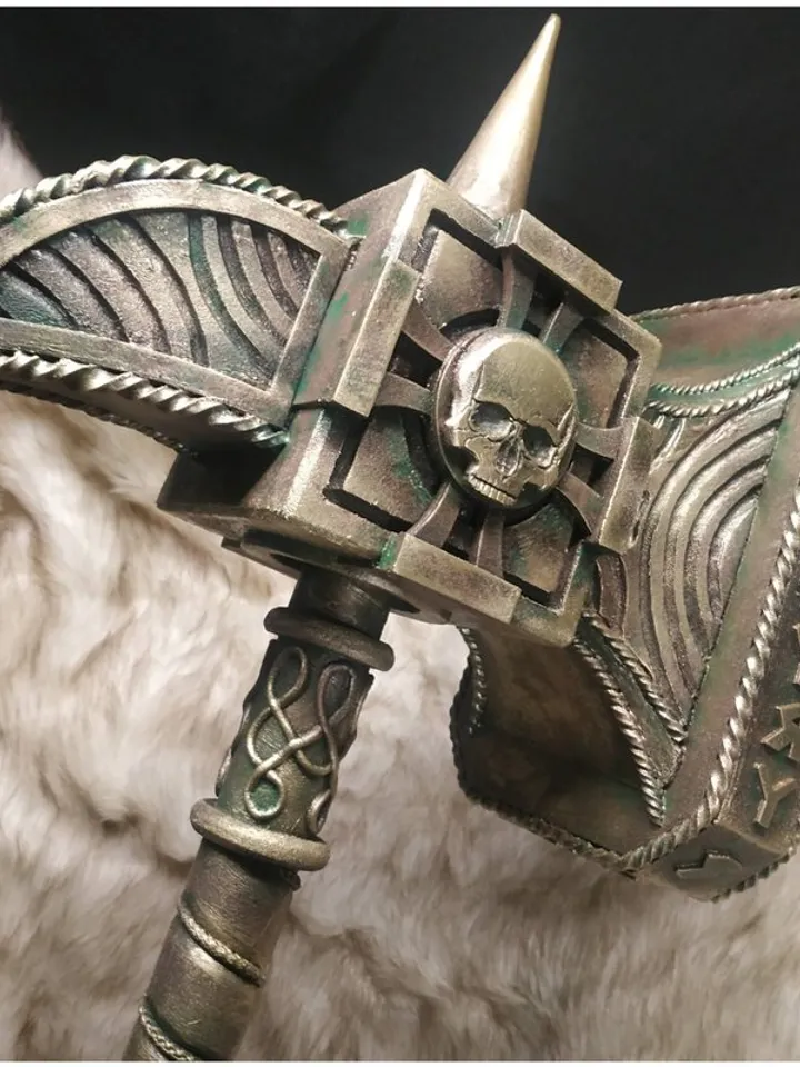 Ghal Maraz cosplay - Karl Franz - magical warhammer - Warhammer Fantasie Battle