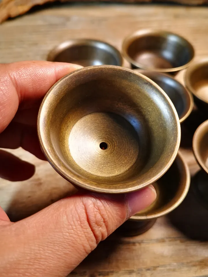 Gandhanra Handmade Tibetan Buddhist Offering Butter Lamps,Made of Red Copper,1 Set of 7 Lamps