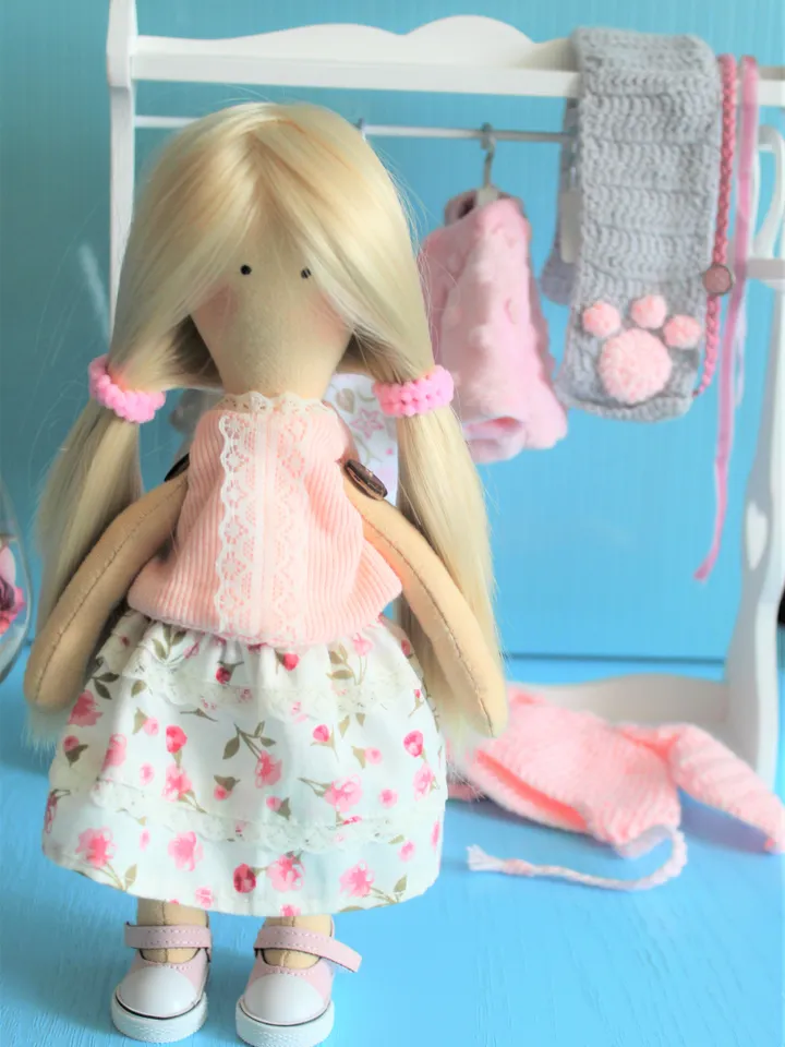 Doll pattern - 10 inch doll pattern and tutorial - Rag doll sewing pattern - Christmas gift idea