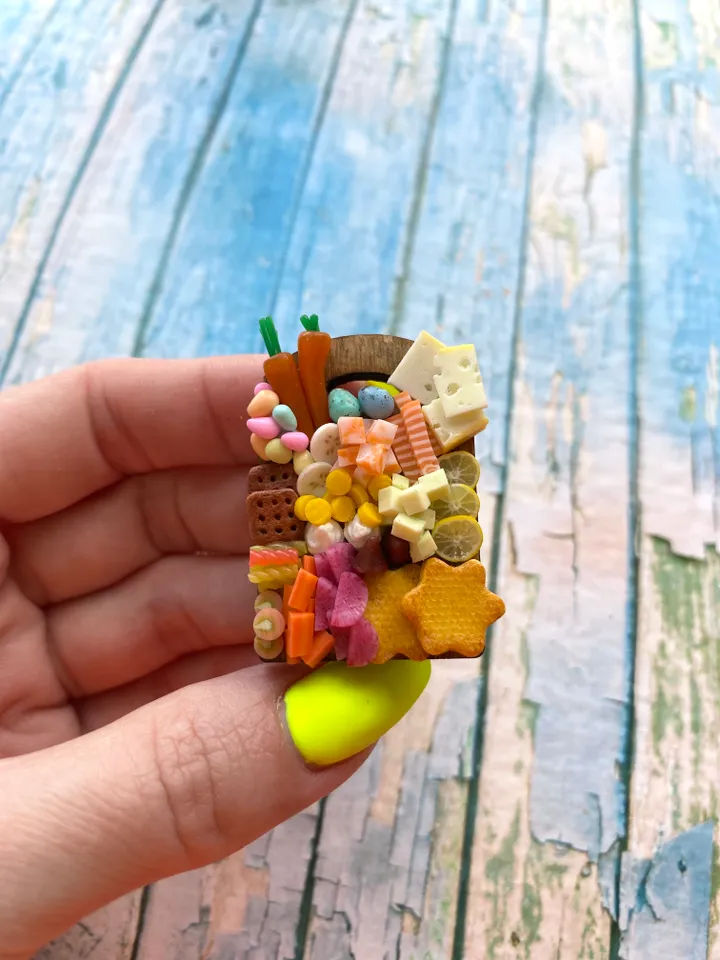 Magnet Miniature Easter Charcuterie Board with Polymer Clay Souvenir