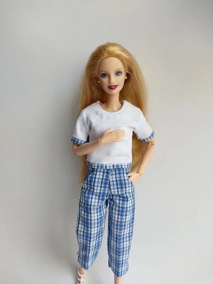 PDF sewing pattern for Barbie dolls.