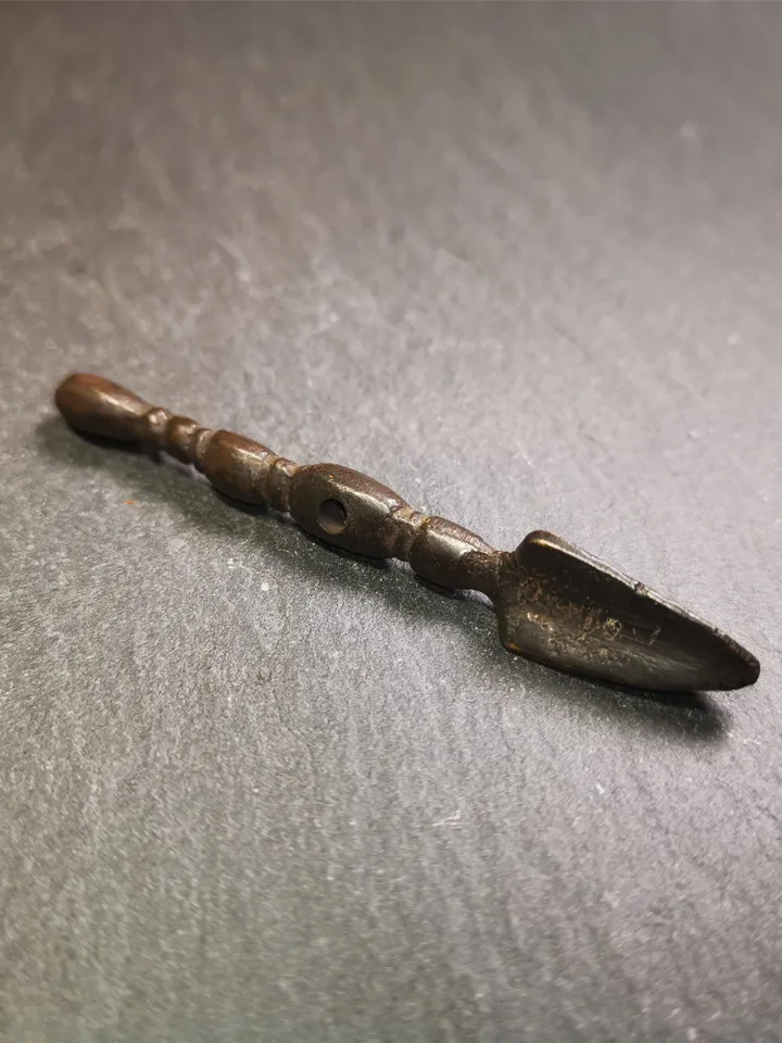 Gandhanra Antique Tibetan Amulet ,Kila(Dorje Phurba) , Trantic Buddhism Ritual Implement Pendant,Made of Brass,2.87"