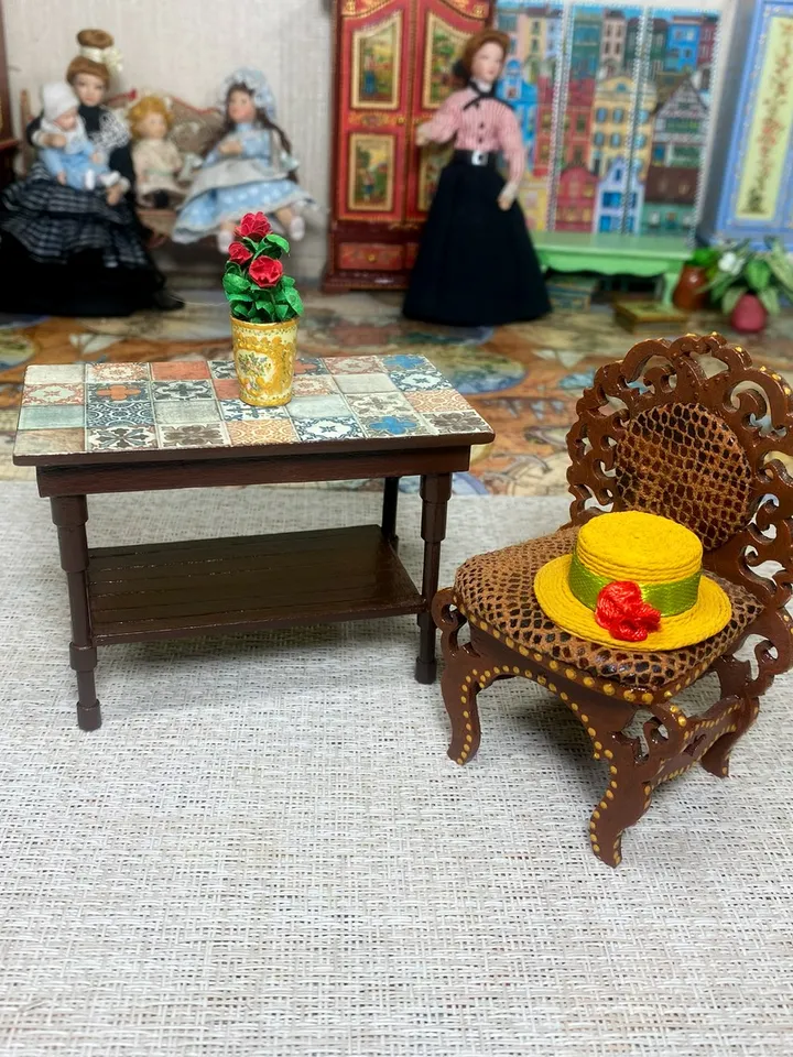 Handmade table for a dollhouse.1:12 scale. Doll house table. This table is ideal for scale 1:12.