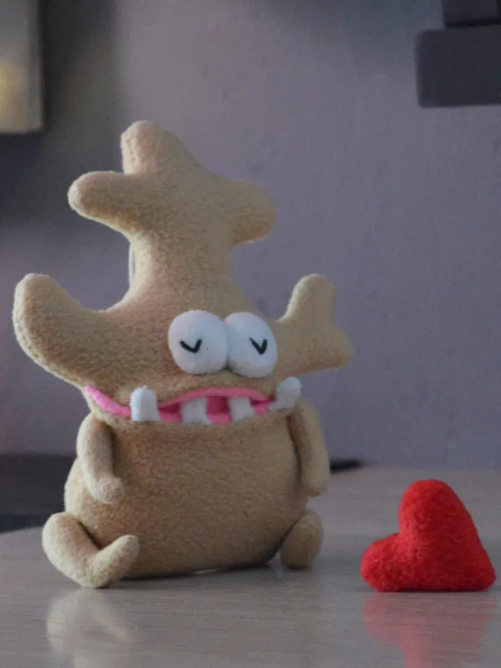 PDF Ginger Plush Toy Pattern – Beginner-Friendly Fleece Softie