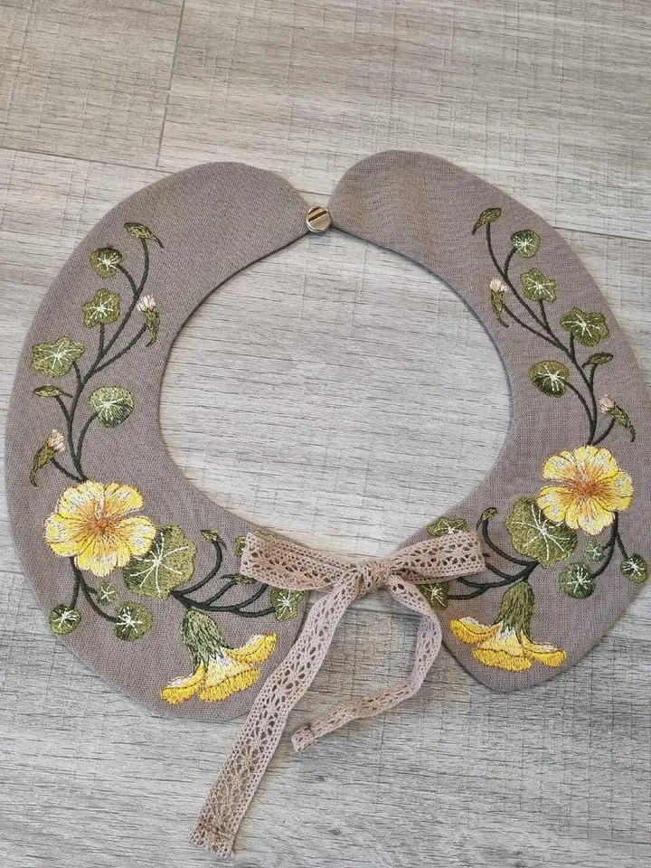 Machine embroidery design collar &quot;Nasturtium&quot;