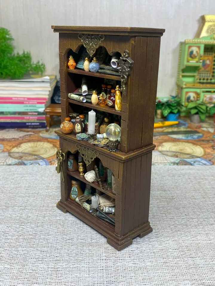Tutorial. Buffet for a witch. Dollhouse miniature. Furniture for dolls.
