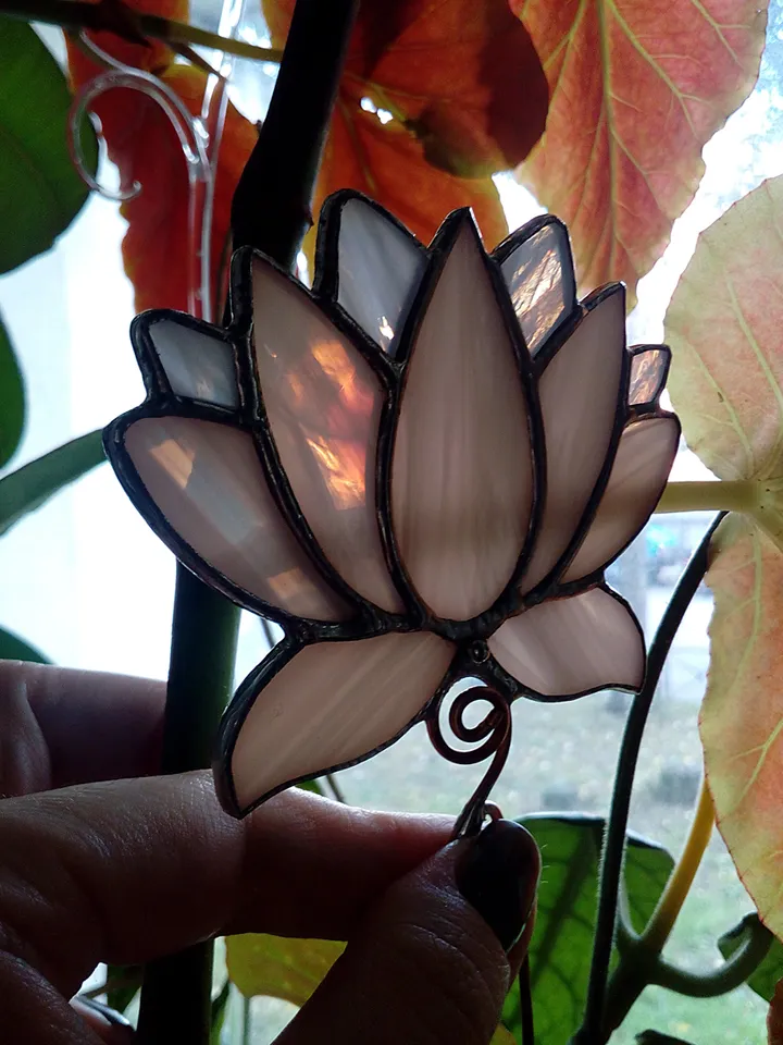 Flower suncatcher, Lotos, Pink lotos flower, nature Stained glass, Glass plant, Stained glass flower, Garden art