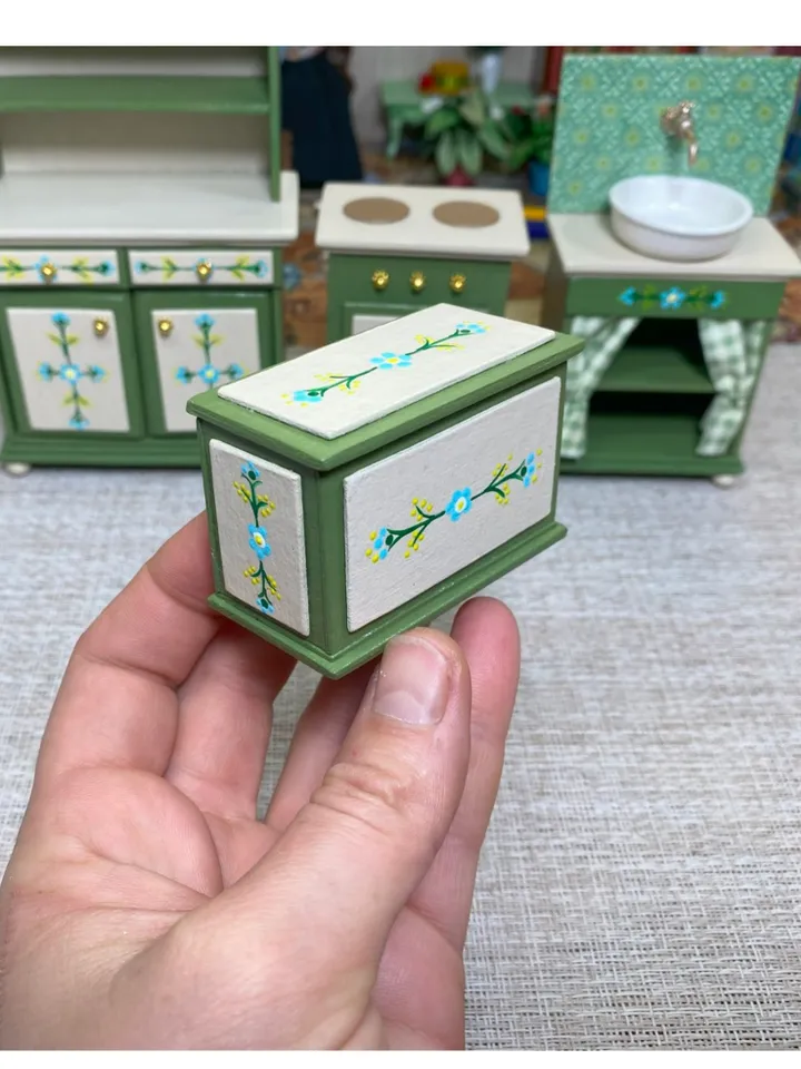 Kitchen furniture for a dollhouse. 1:12. Furniture for dolls. Dollhouse miniature.