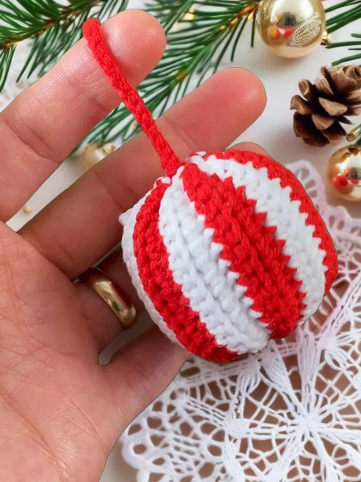 Crochet Christmas Ornament Ball Pattern PDF, Striped Holiday Bauble Tutorial, Easy DIY Christmas Decoration for Beginners