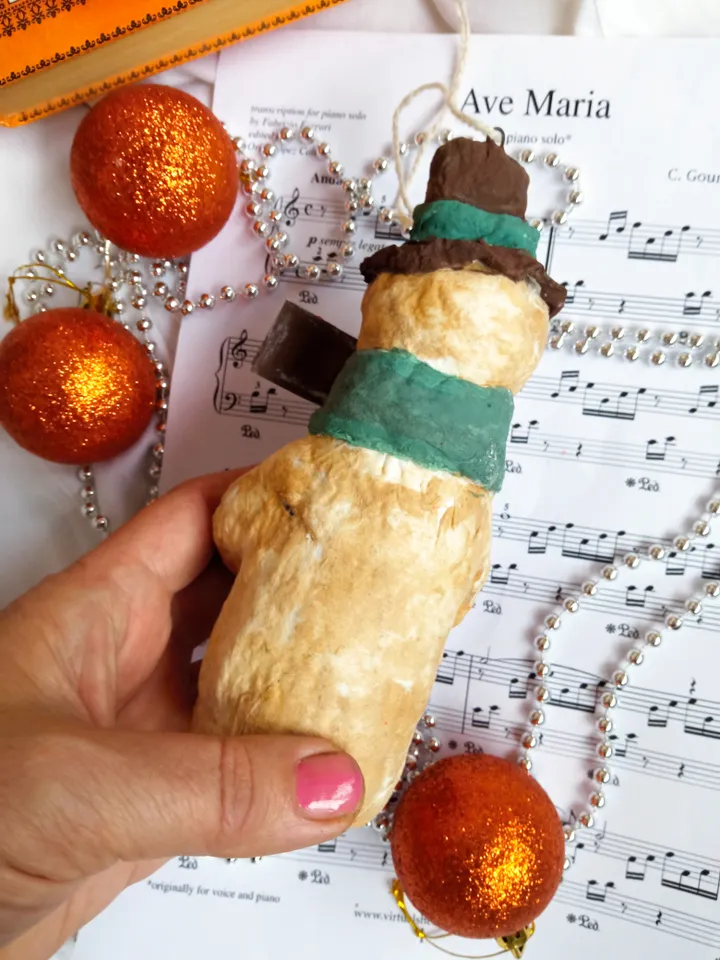 Handmade Christmas snowman in vintage style, cotton paper mache Free shipping