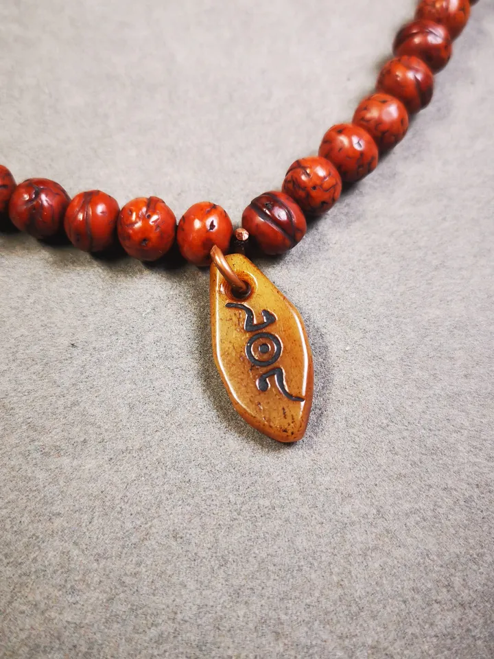 Gandhanra Tibetan Yak Bone Carved Amulet,Bead Counter Pendant,Mani Jewel Amulet for Mala,Prayer Beads
