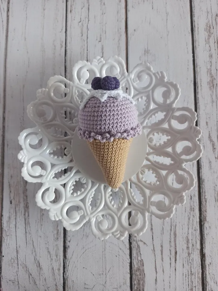 Crochet ice cream,pretend play,toy food ,Strawberry ice cream, children kitchen