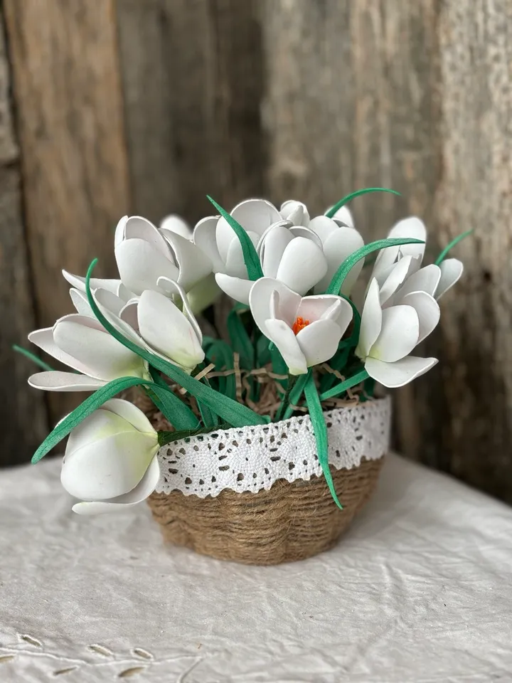 Crocuses in a Basket. Handcrafted Artificial Flowers. Spring Flower Composition. Gift for Her. Mother's Day Present. Festive Gift. DIY flowers