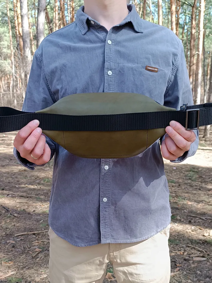 PDF pattern leather waist bag. Punch pitch 4 mm. Download PDF & video TUTORIAL