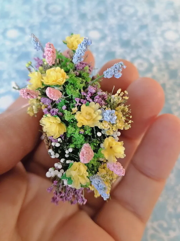 Wildflowers in baskets. Puppet miniature.1:12 scale.