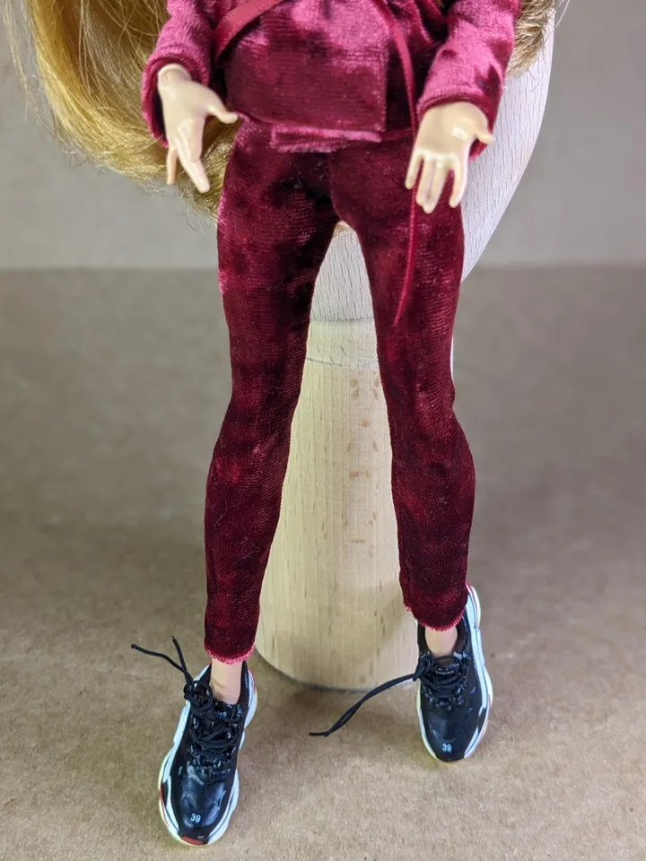 Handmade burgundy velvet hoodie & leggings set for 10.5 inch female dolls
