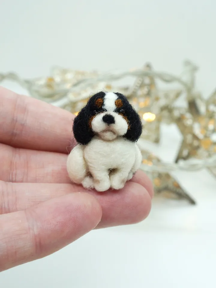 Tiny needle felted Cavalier King Charles spaniel, miniature dog, black and white, made to order