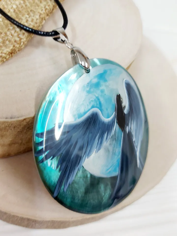 Mother-of-pearl Russian necklace "Angel". Russian lacquer miniature. An elegant gift for Mom. Pendant necklace with Russian hand-painted.