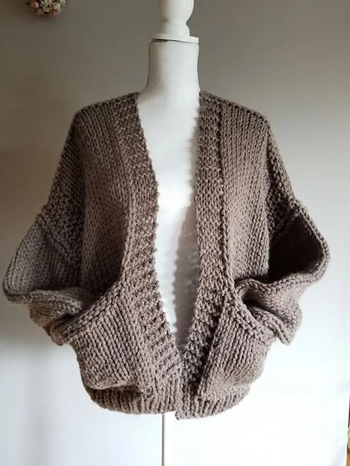 Cardigan pattern, chunky cardigan pattern, easy women cardigan , knitting patterns pdf