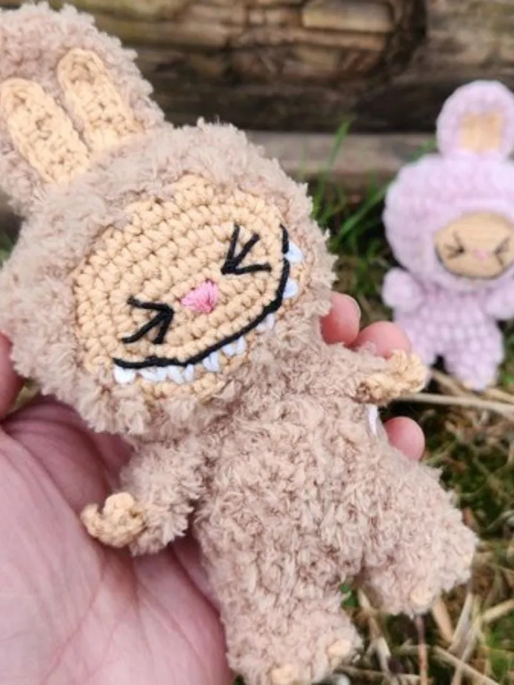 Smiling Bunny CROCHET PATTERN, Labubu Inspired Amigurumi Plushies, Creepy Cute Monster Rabbit Toy, Ugly sweetie Lafufu