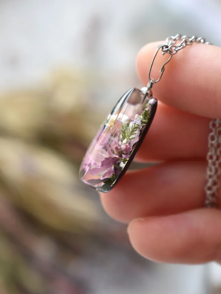 Real hydrangea and heather Pendant. Pendant-drop with real pink hydrangea. Real hydrangea in resin.