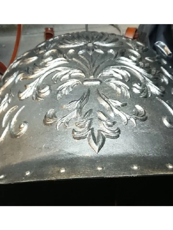 Golden cuirass - chest armor - 16th century - medieval armor - landsknecht - feo