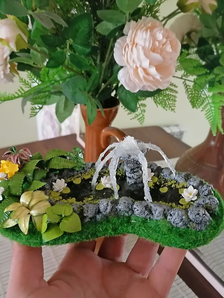 Pond for a dollhouse. Miniature pond.1:12 scale.