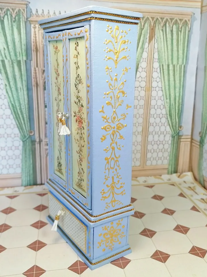 1:12 scale. Handmade wardrobe for a dollhouse.