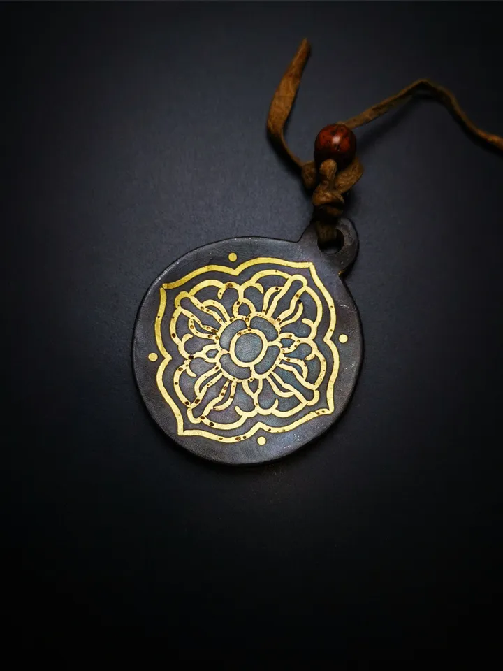Gandhanra Handmade Tibetan Buddhist Amulet,Melong Mirror, SIPAHO(srid pa ho),Mandala Badge,Unique Cross Vajra Pattern