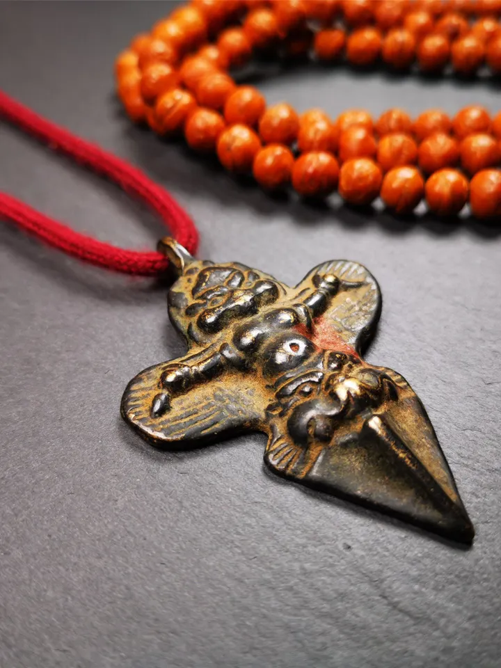 Gandhanra Antique Tibetan Buddhist Amulet Pendant - Garuda - The Golden-Winged Bird, Crafted from Thokcha,Size 2.56" * 1.73"