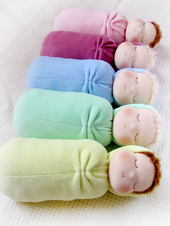 DIY Waldorf swaddle sleeping doll 11 inch (27 cm) tall. PDF sewing pattern and tutorial.