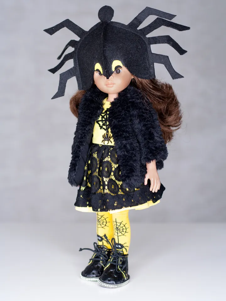 13 inch doll Halloween costume, Paola Reina doll set of clothes, Dianna Effner Little Darling, waist 13 - 14.5 cm