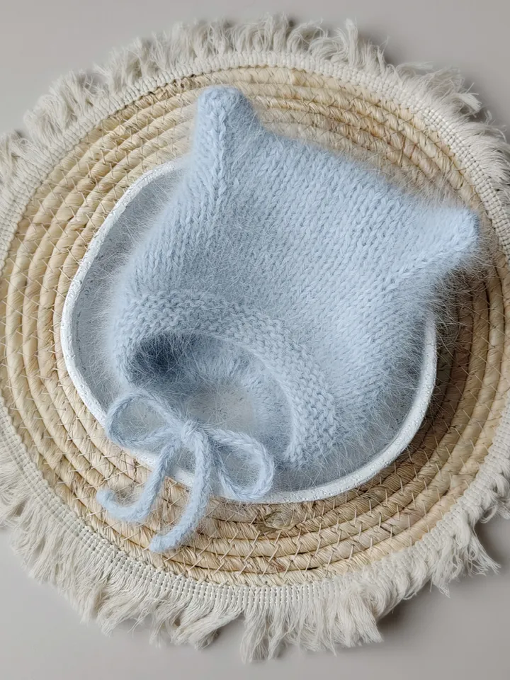 Baby hat - size 0-3 months, knitted hat, kitty hat, baby bonnet