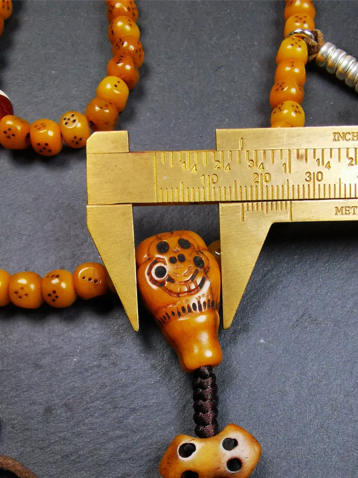 Gandhanra Handmade Tibetan Yak Bone Dice Beads Mala,108 Prayer Beads for Meditation,Diameter 7mm, Length 68cm
