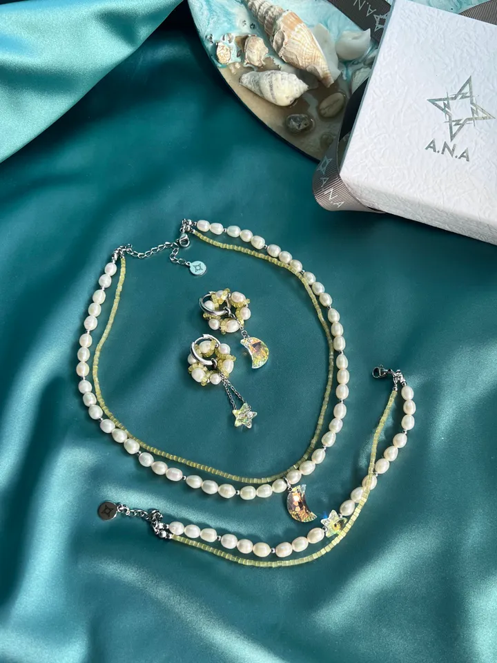 Pearl Jewelry Set Necklace Bracelet Earrings Swarovski pendant CRYSTAL SKY