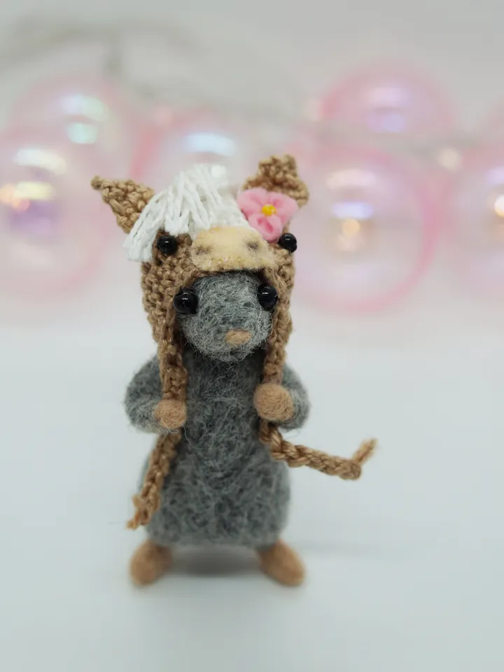 Miniature crochet hat for your toy, doll hat, will fit mice, raccoons and foxes from my shop, animal hat, cute hat, made to order