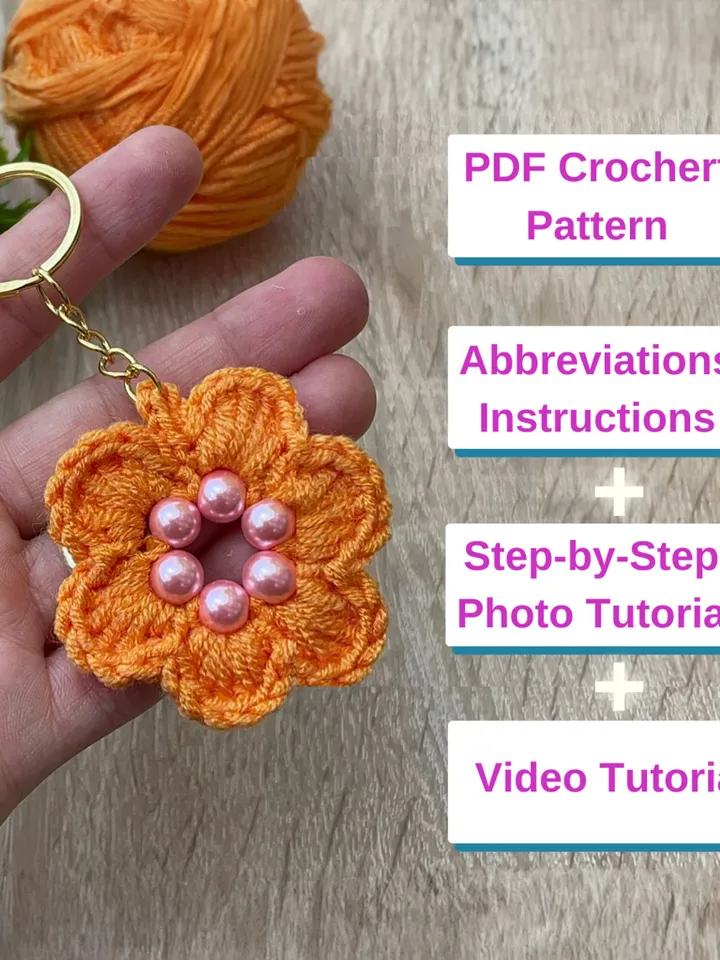 Easy Crochet Flower Keychain Pattern, Easy PDF Mini Crochet Design for Car Accessories or Valentine's Day Gift