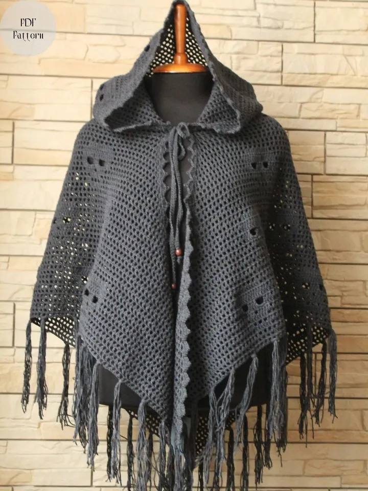 Crochet Pattern shawl with hood and skulls, Crochet shawl pattern, Crochet pattern skulls, Easy patter, Stylish gift