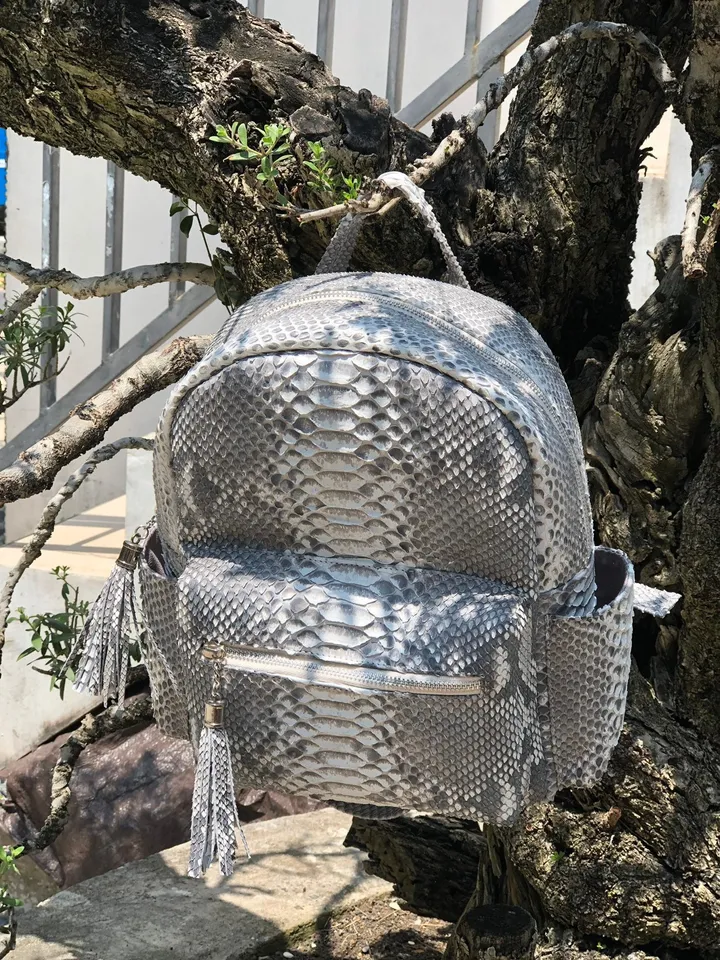 Genuine Python Skin Backpack Grey Woman Classy Elegant Backpack Leather, Woman Handmade Backpack Genuine Snakepint Pythonprint Natural Trend