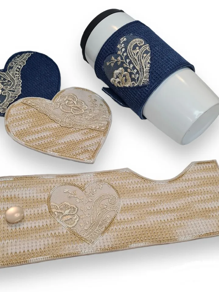 Set of cup holder and warmer for a mug in the hoop with knitted effect